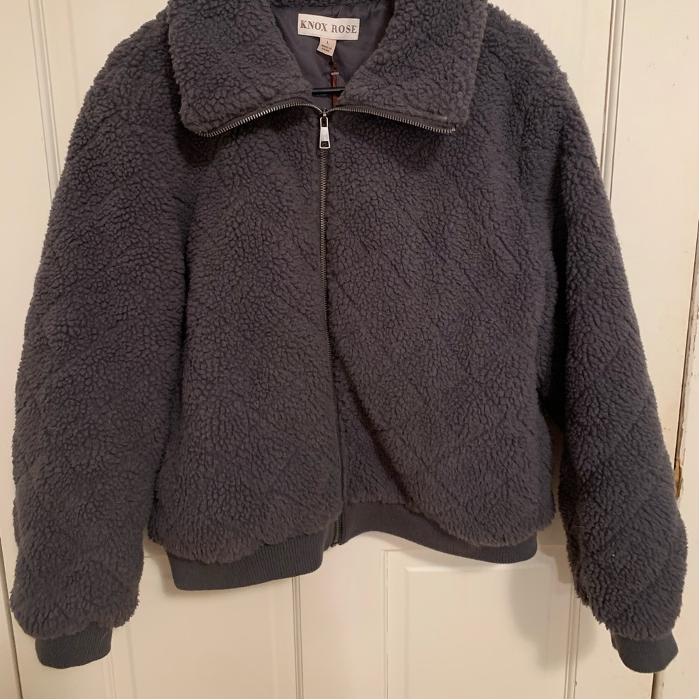 NEVER WORN warm fluffy target winter zip up coat
